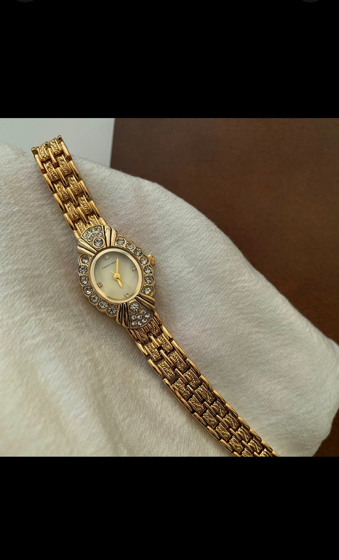 Vintage Court Style Diamond Small Dial Watch