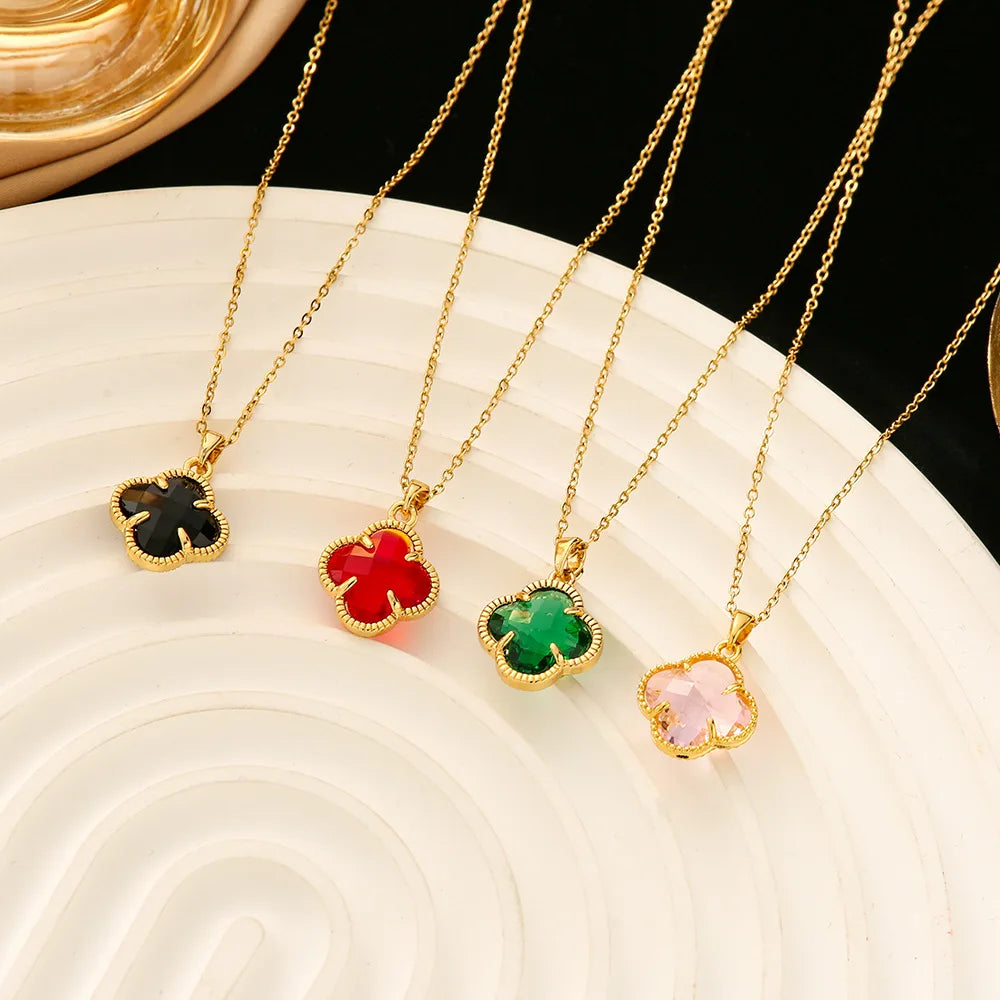 Four-leaf clover necklace, a unique design for women, versatile and elegant titanium steel collarbone chain